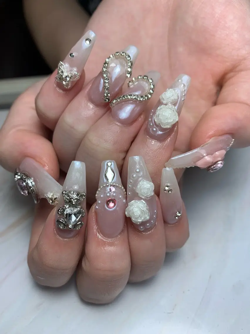 ネイル akina nailsのネイルデザイン