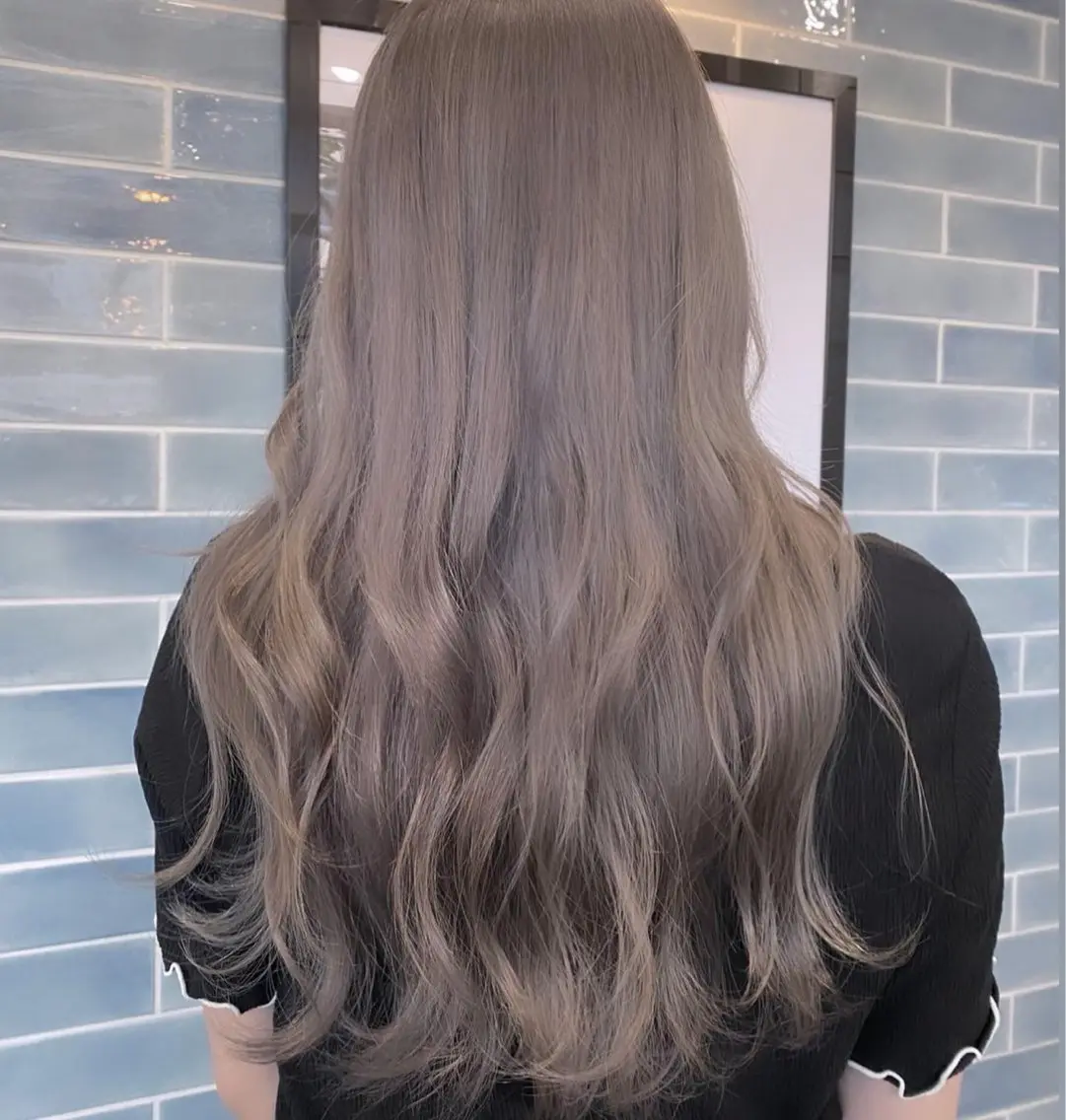 👩🏻‍🦰レディース限定✨ブリーチ＋カット＋カラー¥14,400→¥5,000🌸残り2名様🔥の写真