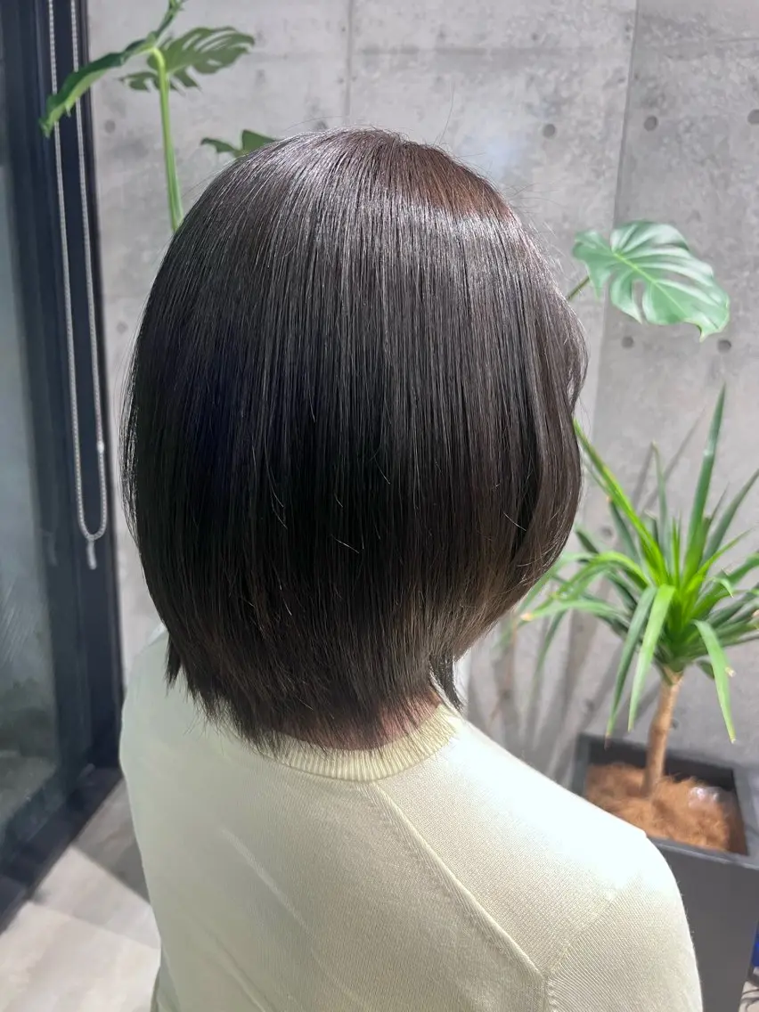ショート ヘアカラー うるツヤ透明感カラー 𝐀𝐲𝐚𝐦𝐢のヘアスタイル