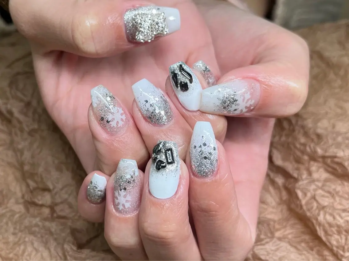 ネイル ToliyDeliy Nail Salonのネイルデザイン