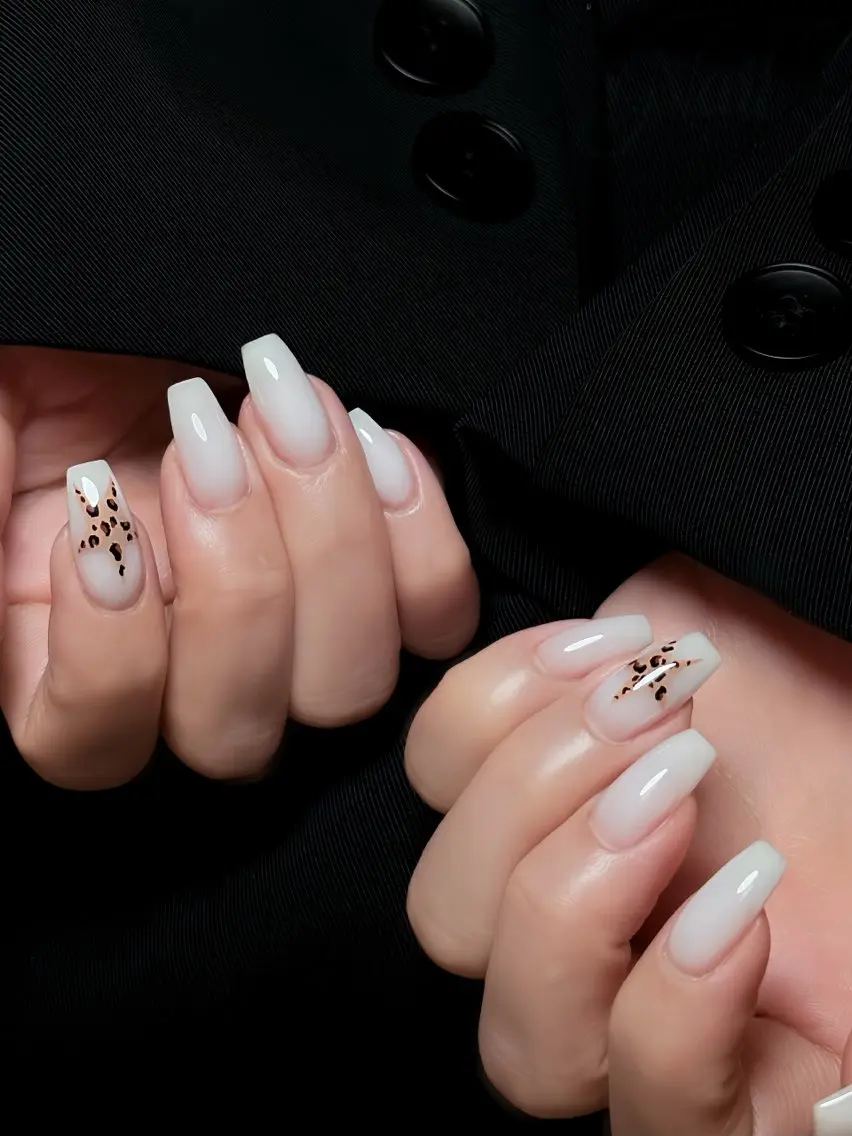 ネイル ハンドネイル Y. Nailのネイルデザイン