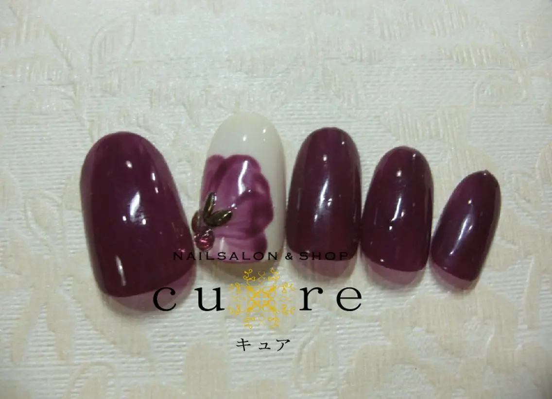 ネイル ジェルネイル ネイルサロン Cureのネイルデザイン