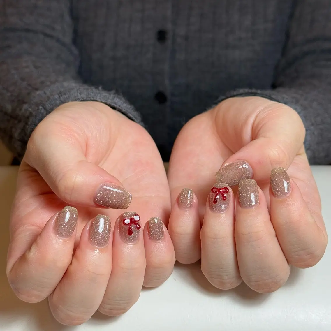 ネイル チークネイル フレンチネイル グラデーション キラキラネイル 韓国ネイル ハンドネイル Risa_ Nailのネイルデザイン