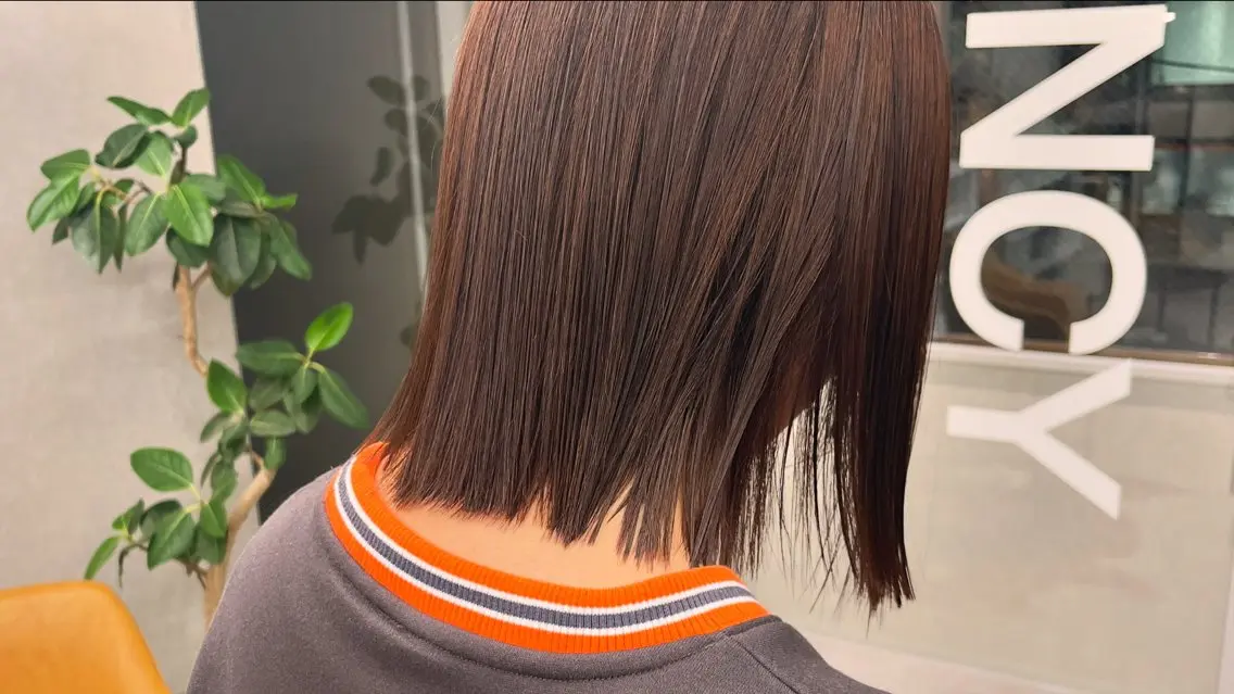 ボブカット+暖色カラー+トリートメントの写真