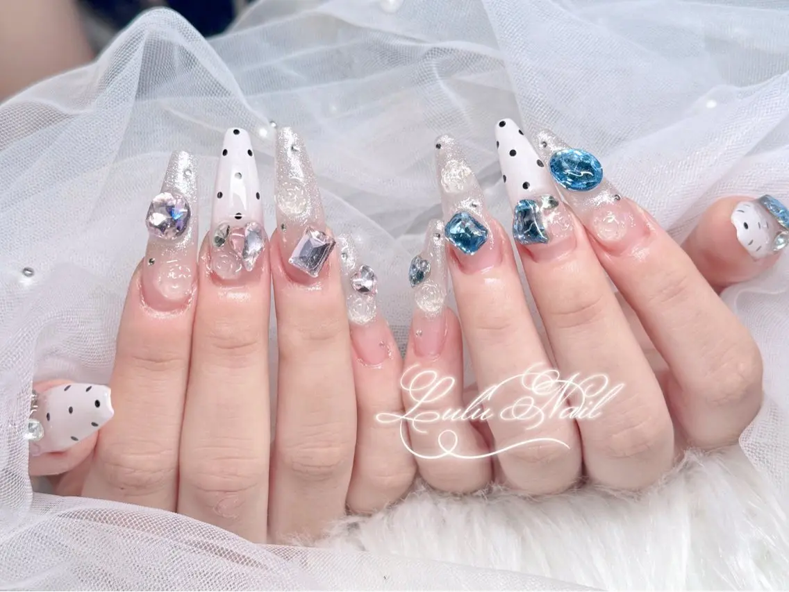 ネイル ハンドネイル Lulu Nail 🫧ユユのネイルデザイン