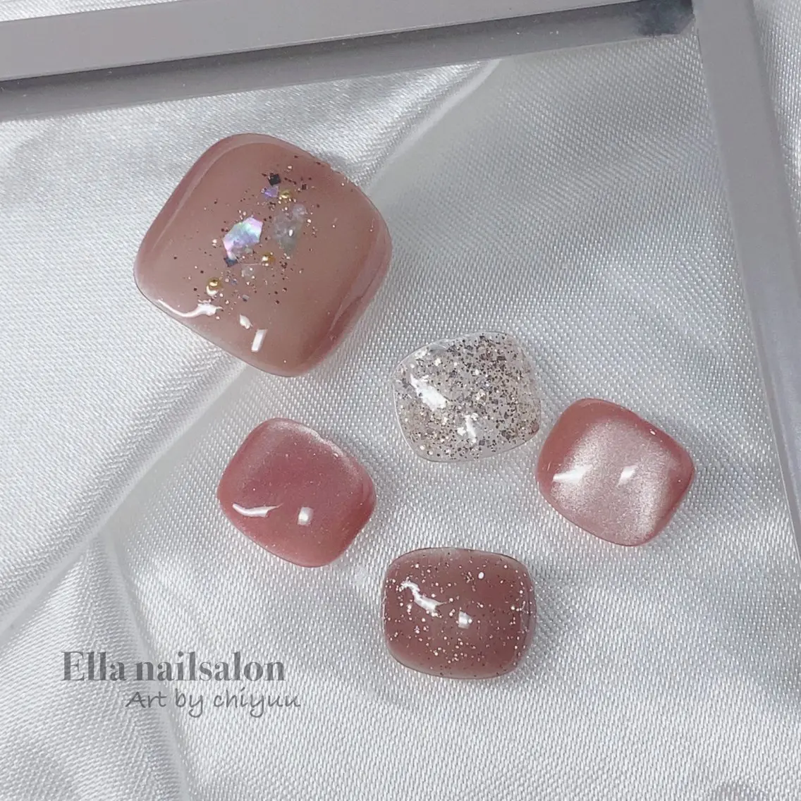 ネイル フラッシュネイル ジェルネイル マグネットネイル フットネイル Ella nail ちゆうのネイルデザイン