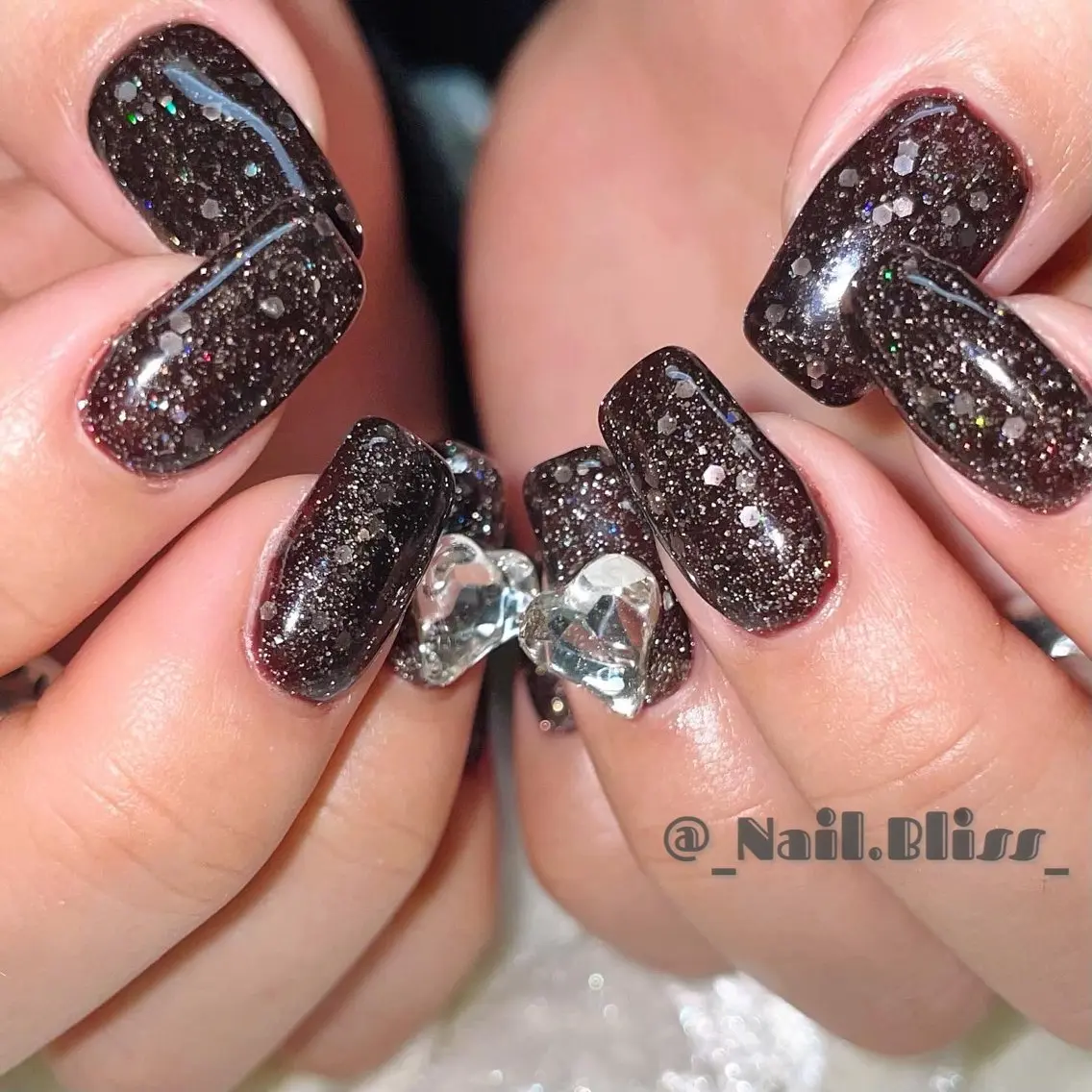 ネイル ブラウン フラッシュネイル ラメ(グリッター) ハンドネイル NAIL BLISSのネイルデザイン