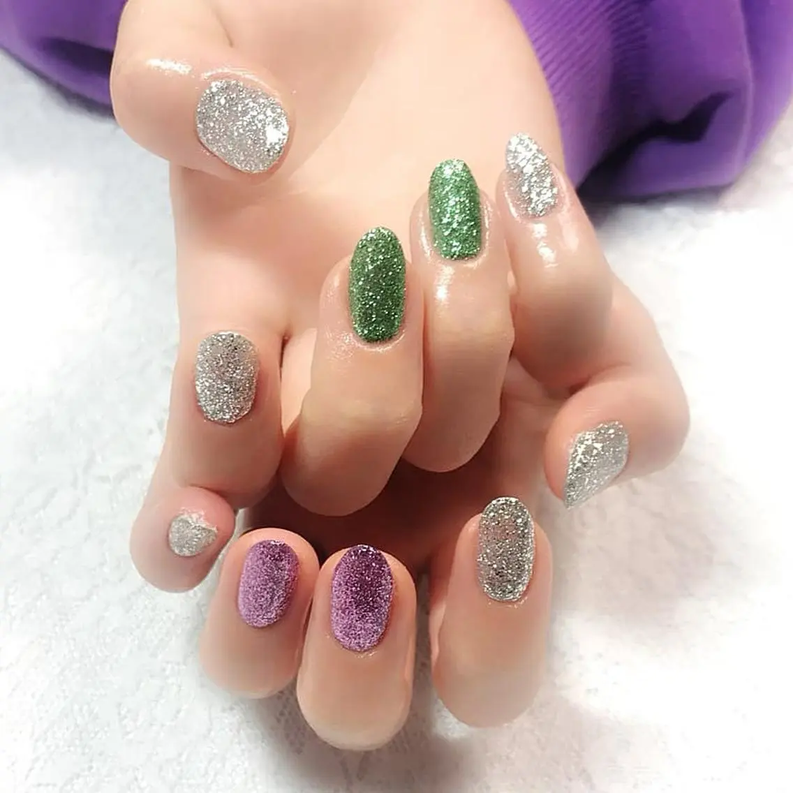ネイル キラキラネイル lylynail YUUKAのネイルデザイン