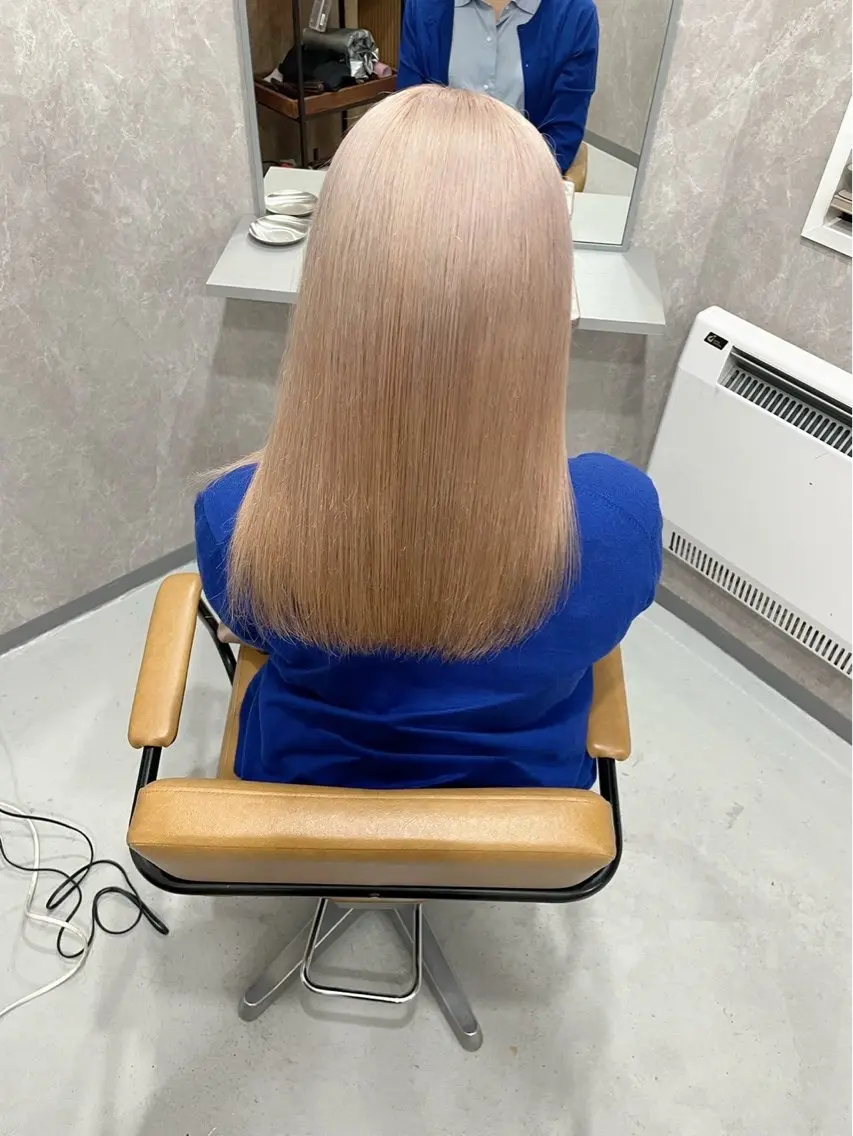 カラー 透明感カラー ヘアカラー Maison Toi 山﨑 麻生のヘアスタイル