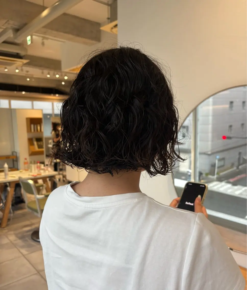 パーマ e.n.u烏丸 / ｲﾂｷのヘアスタイル