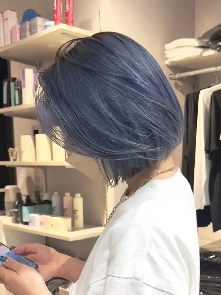 カラー 透明感カラー/レイヤ ーhinata.のヘアスタイル