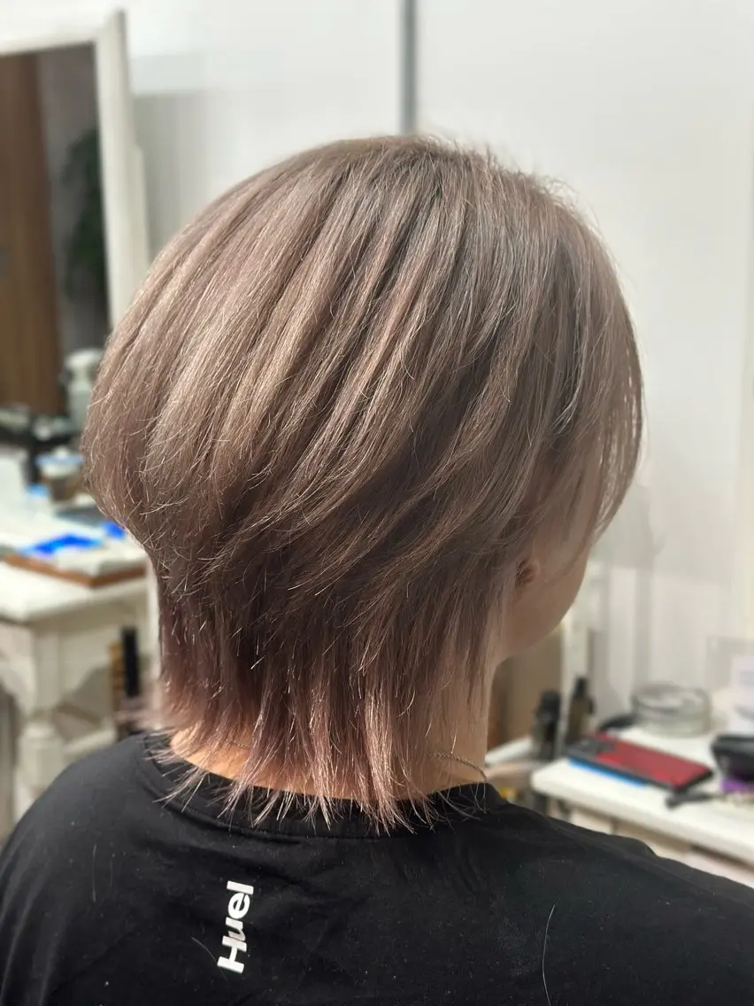 カラー メンズ ベージュカラー ミルクティーベージュ ヘアカラー Snalyメンズ特化 スエハラのヘアスタイル