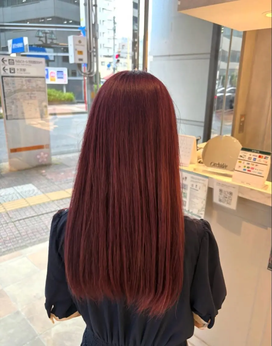 カラー ヘアカラー 新井 真央のヘアスタイル