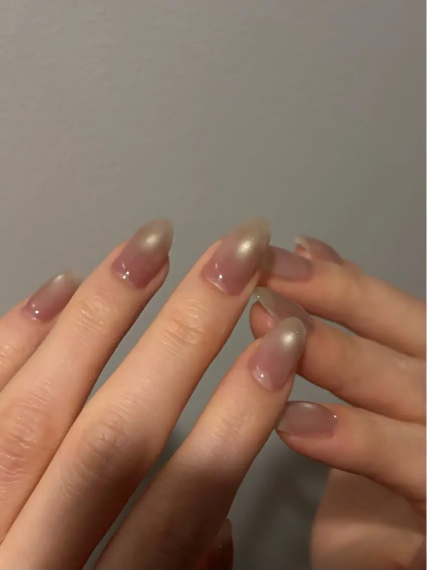 ネイル Manon Tomiのネイルデザイン