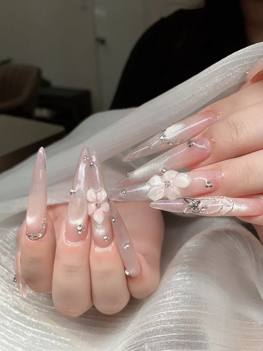 ロング 韓国風ヘア ハンドネイル あい 小森のネイルデザイン
