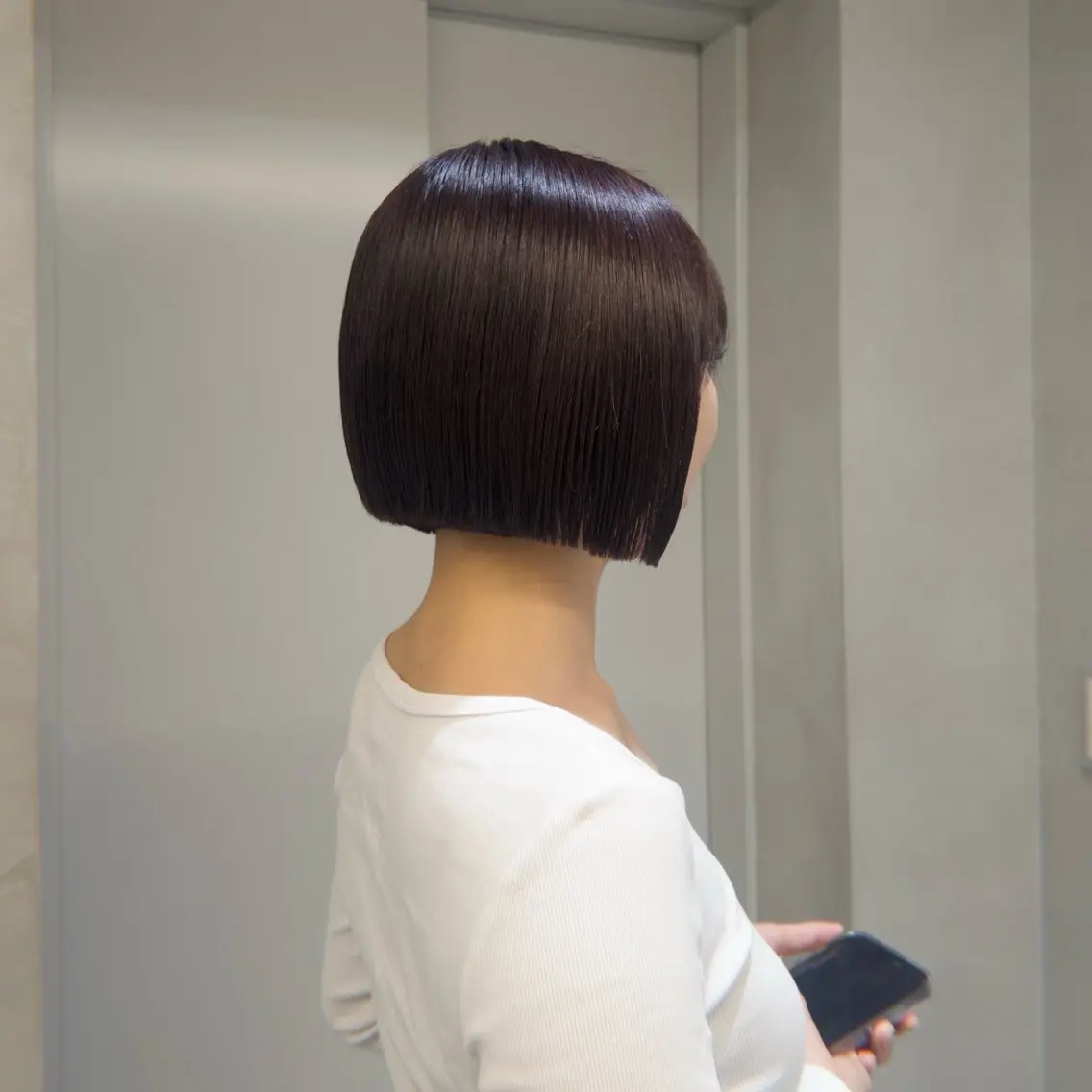 カラー 透明感カラー グレージュ ラベンダーカラー ラベンダーグレージュ ラベンダーグレー ヘアカラー 平山 結実のヘアスタイル