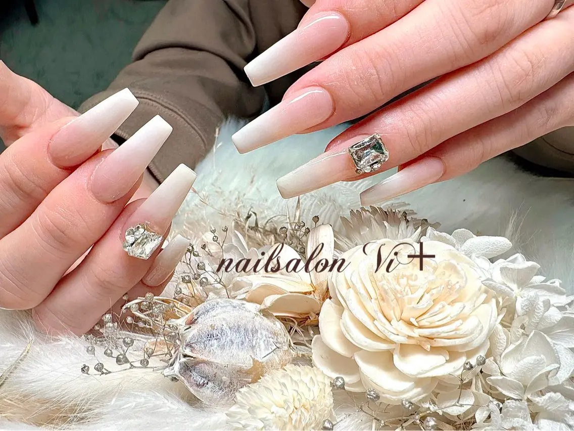 ネイル ハンドネイル ✨Nailsalon Vi+✨のネイルデザイン