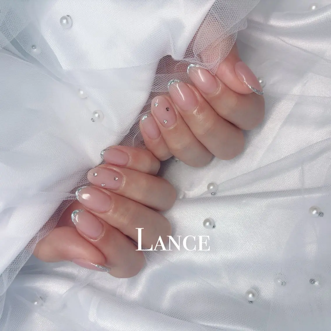 ネイル オーロラネイル フットネイル 氷ネイル・うるうるネイル キラキラネイル 韓国ネイル ハンドネイル Lance nailのネイルデザイン