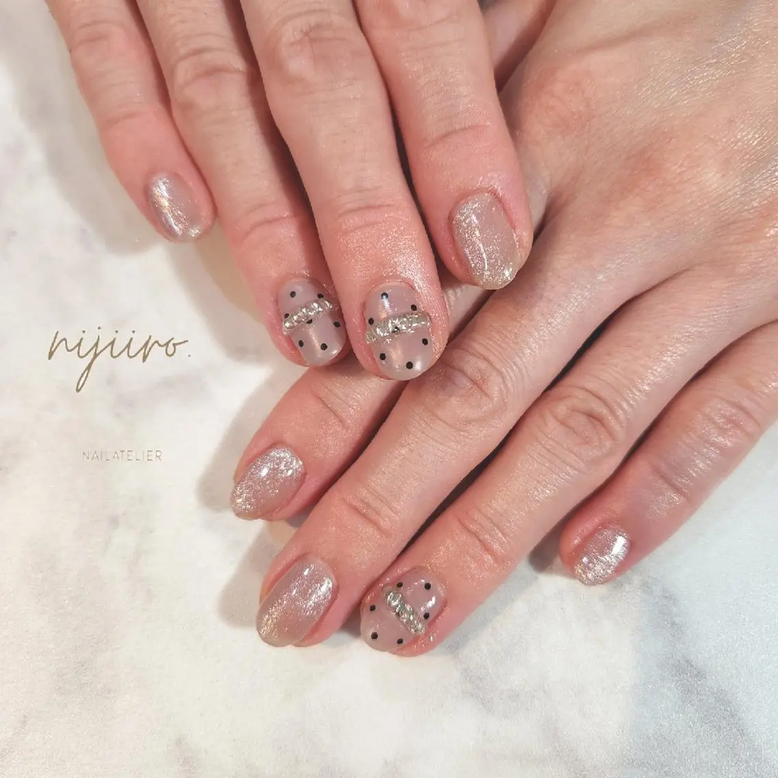 ネイル ハンドネイル nijiiro🌈 サトウのネイルデザイン