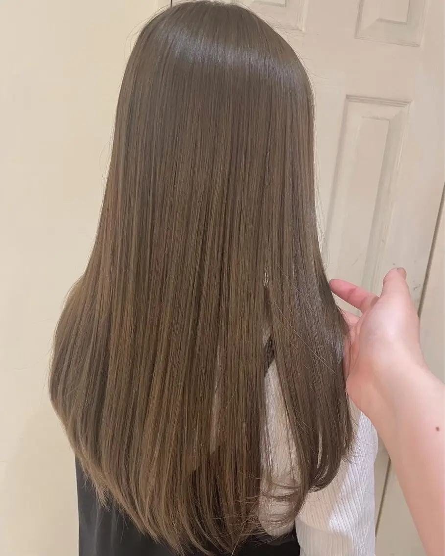 ロング カラー 五十畑 豪のヘアスタイル