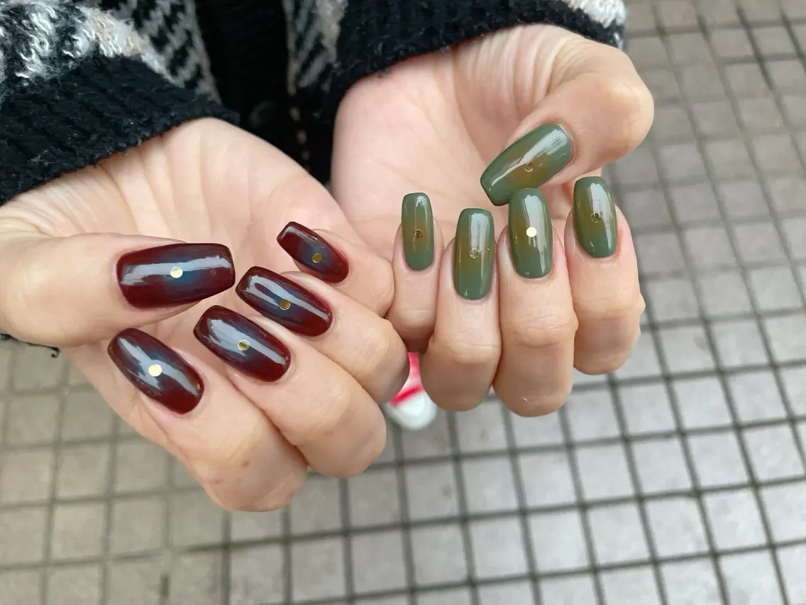 ネイル オーロラネイル フラワーネイル ジェルネイル ハート マグネットネイル nailroom OHANA🌴のネイルデザイン