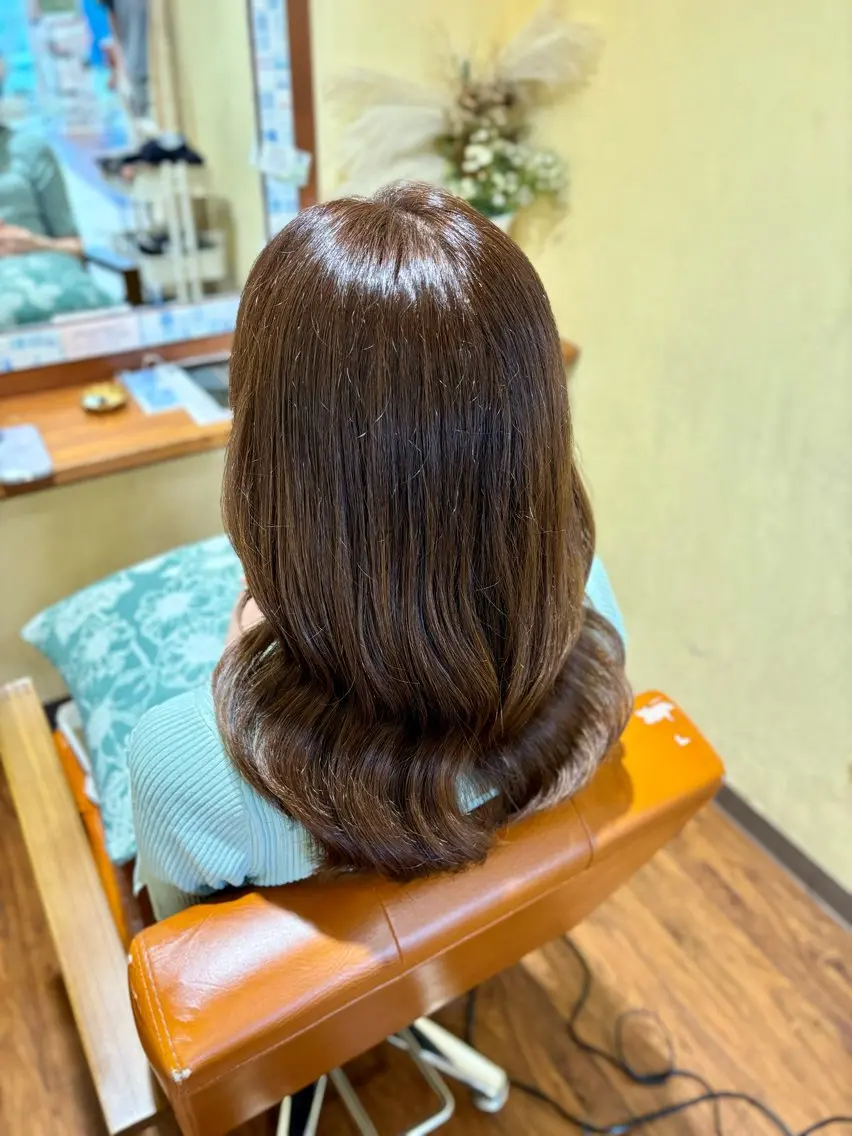 セミロング カラー ブラウンカラー 加藤 真衣のヘアスタイル