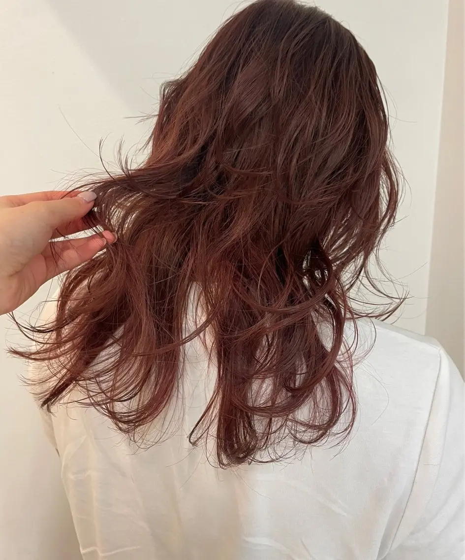 ロング カラー カット ヘアカラー 🫧ハイトーン✨格安 より質💐マンツーマのヘアスタイル