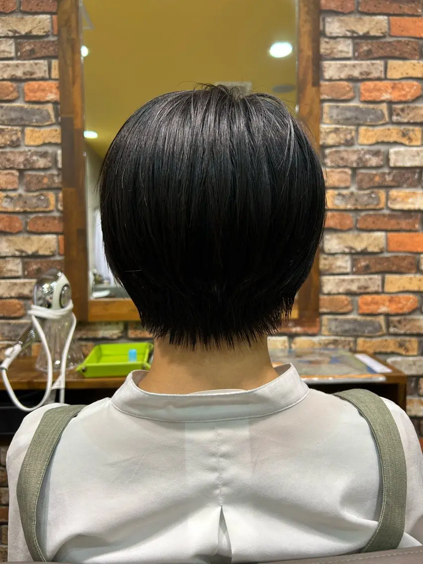 ショート くびれヘア ショートヘア 柴田 茜のヘアスタイル