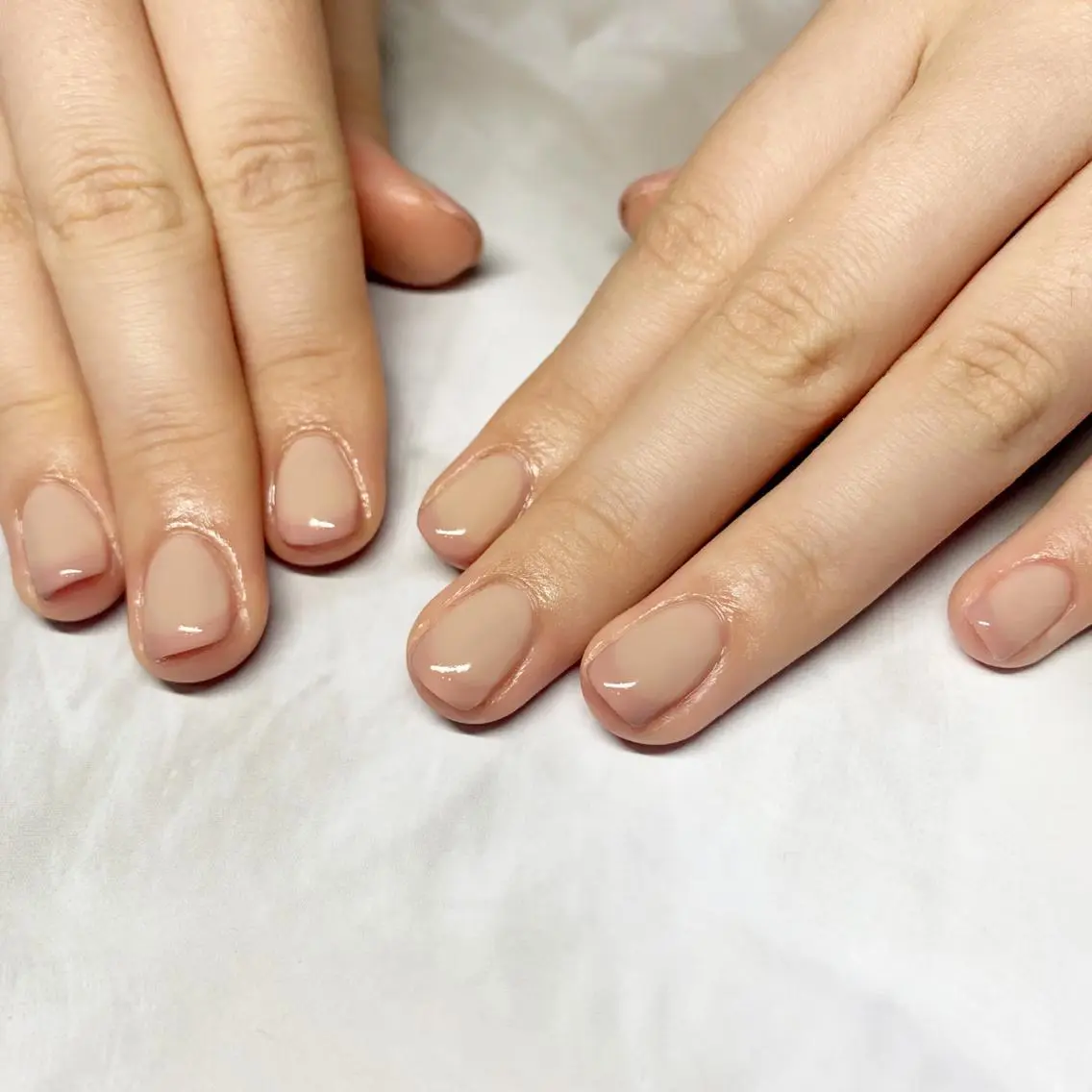ネイル フレンチネイル オフィスネイル シンプルネイル REVIA :momoのネイルデザイン