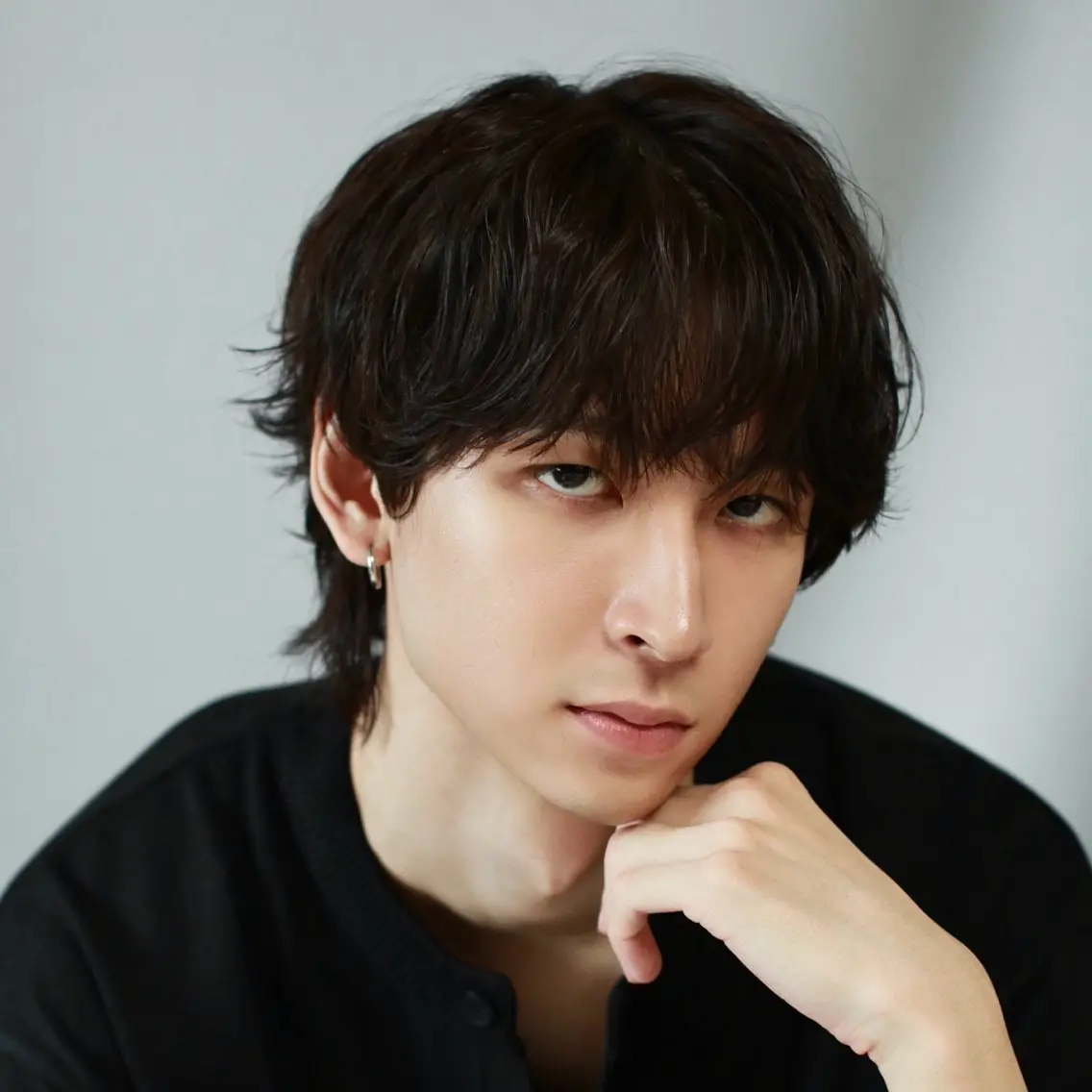 ミディアム カラー メンズ カット ヘアカラー 韓国ヘアADOR HARUKIのヘアスタイル