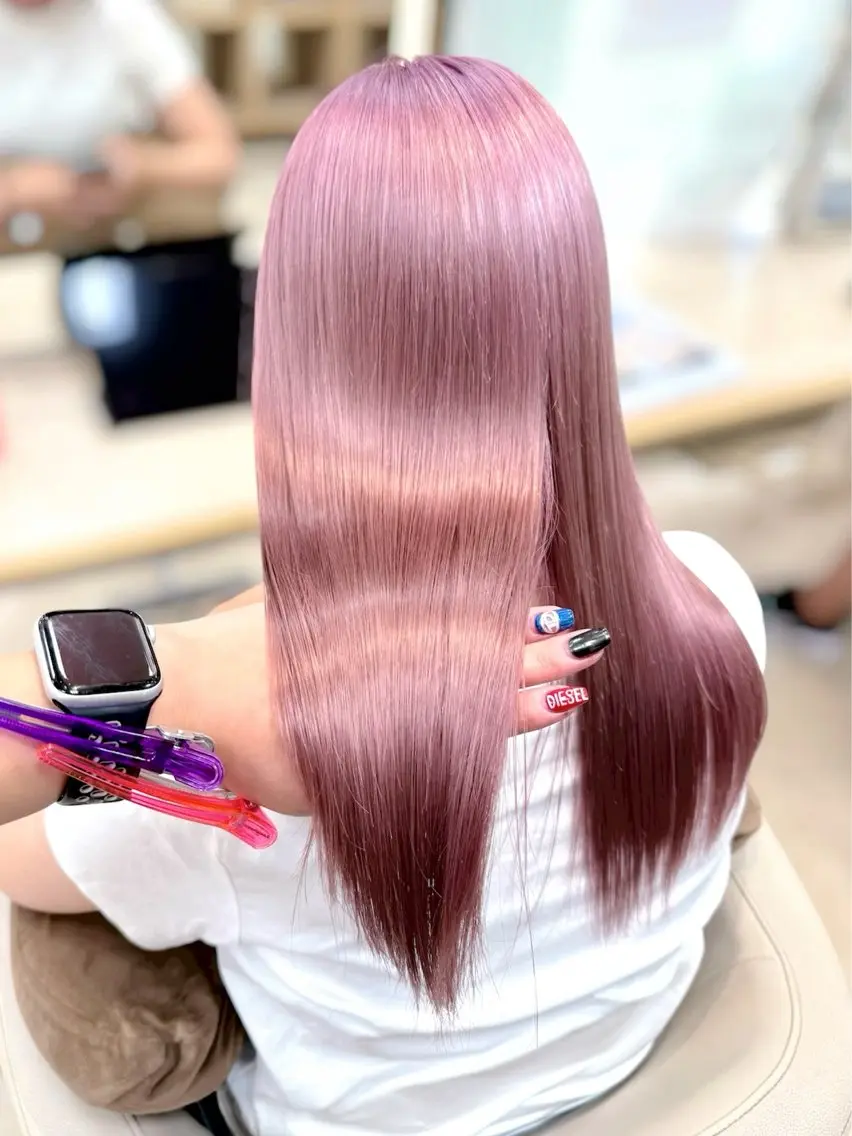 【ケアブリーチ1回】カット＋ブリーチカラー🍬💜＋髪質ケアトリートメント🦋⚠️ロング料金は長さによっていただきます！の写真