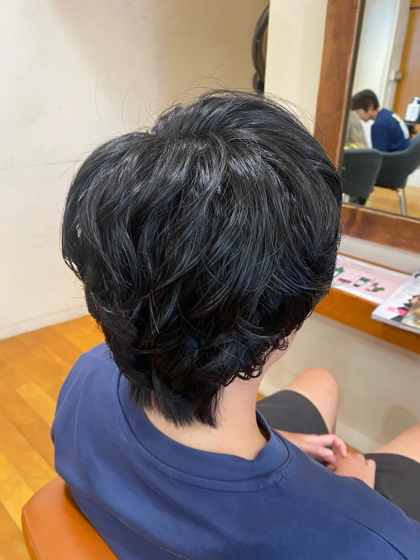 ショート パーマ カット パーマ 長澤 しずくのヘアスタイル