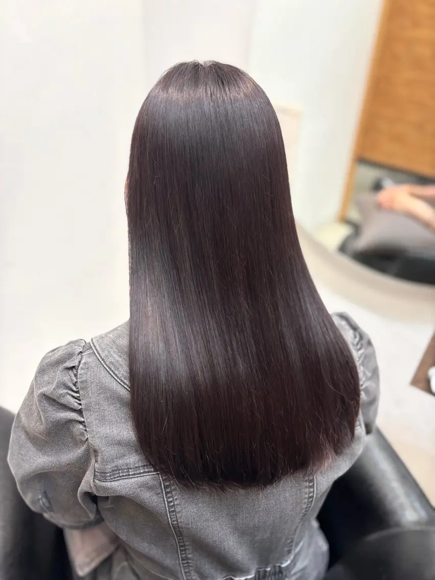 ロング カラー 透明感カラー グレージュ ラベンダーカラー ラベンダーグレージュ ラベンダーグレー カット ヘアカラー 縮毛矯正 トリートメント オリーブカラー/ ピンクカラー/みさきのヘアスタイル