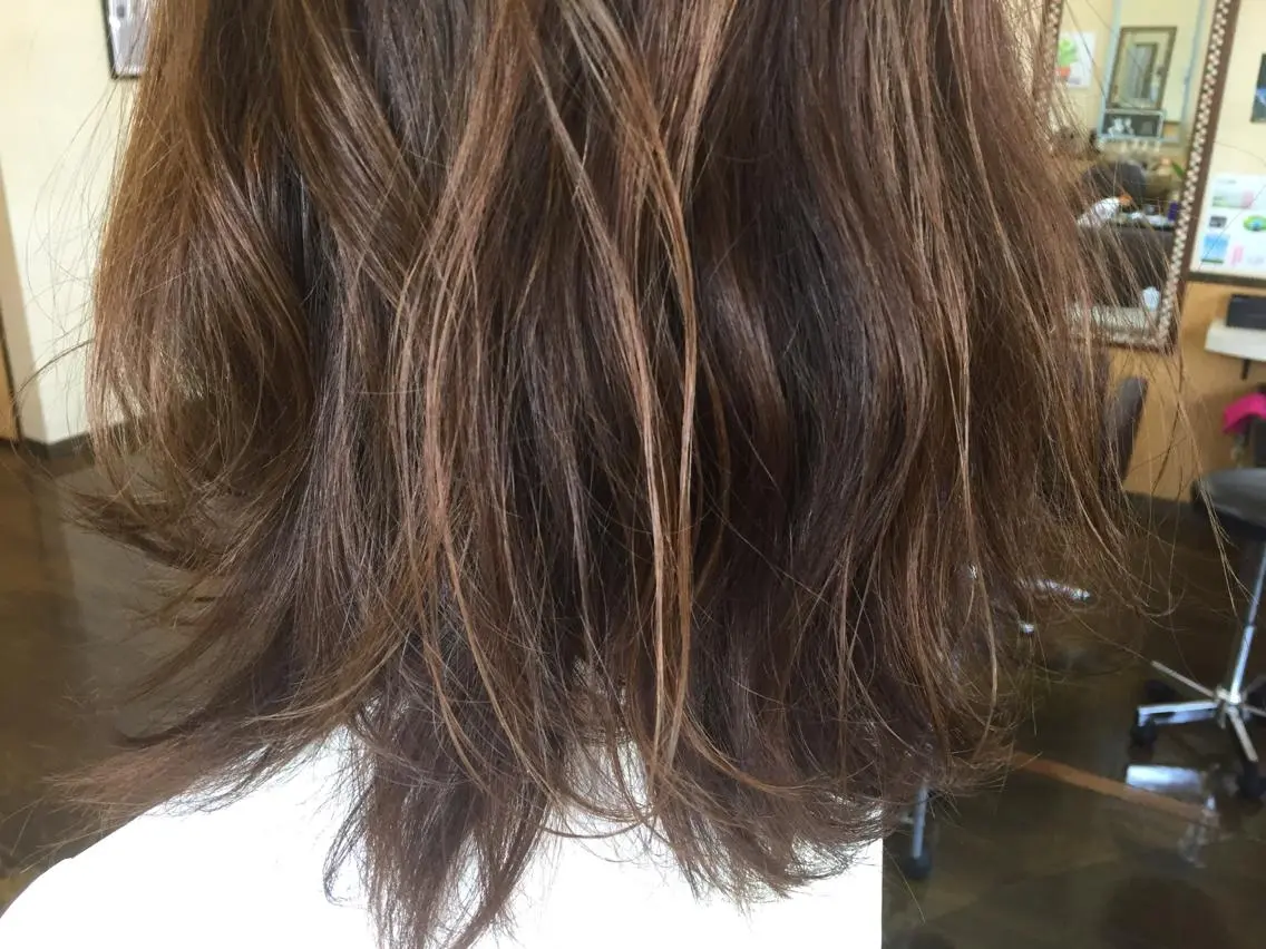カラー デザインカラー 池原 寛之のヘアスタイル