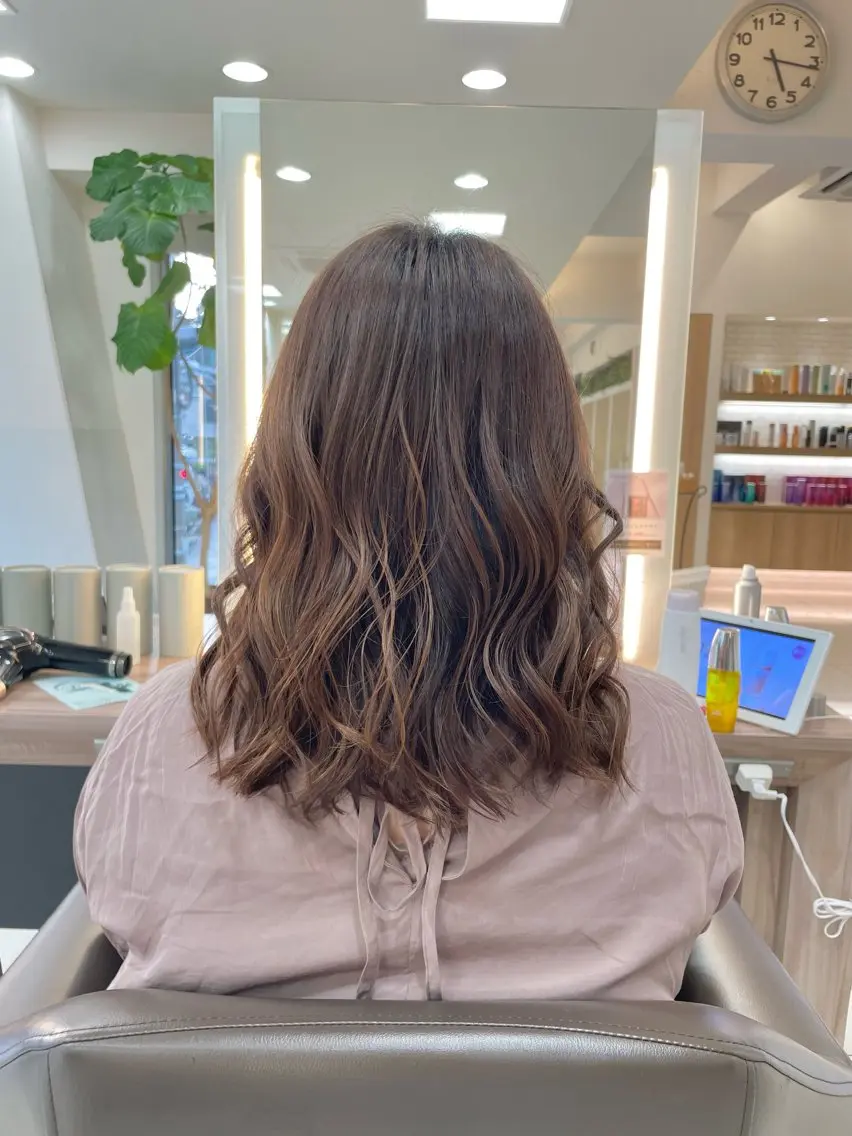 セミロング ヘッドスパ/ 鎌倉 アズサのヘアスタイル