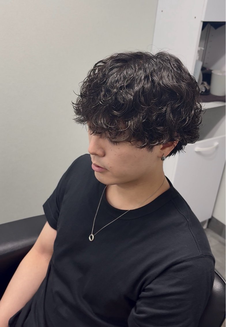 パーマ メンズ メンズパーマ カット パーマ トリートメント 【パーマ職人】かずま サーフカール／波巻きのヘアスタイル