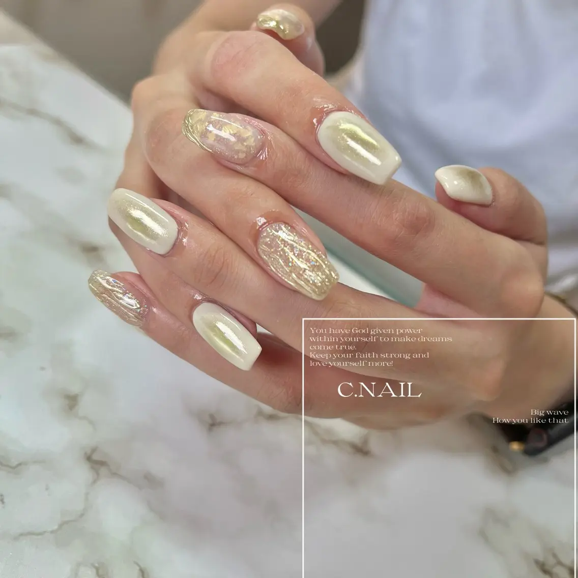 ネイル チークネイル フットネイル グラデーション グリーン ミラーネイル C.Nail &Eyeのネイルデザイン