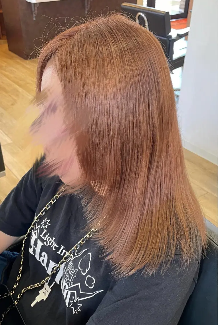 セミロング 顔まわりレイヤー 顔周りカット 韓国風ヘア レイヤーカット 小顔カット カット アミーベル🧸🧡 本店✂️しおりのヘアスタイル