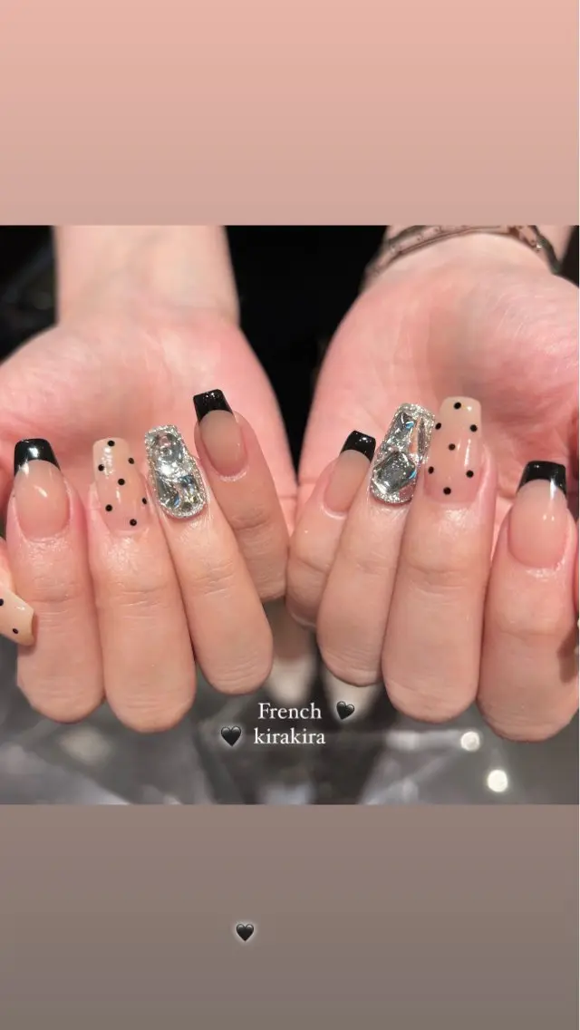 ネイル ハンドネイル EmaNail🎀 Haaruのネイルデザイン