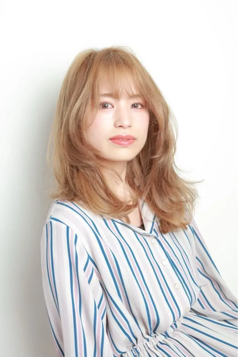 ロング カラー 🩷愛咲🩷レイヤー /透明感カラーのヘアスタイル
