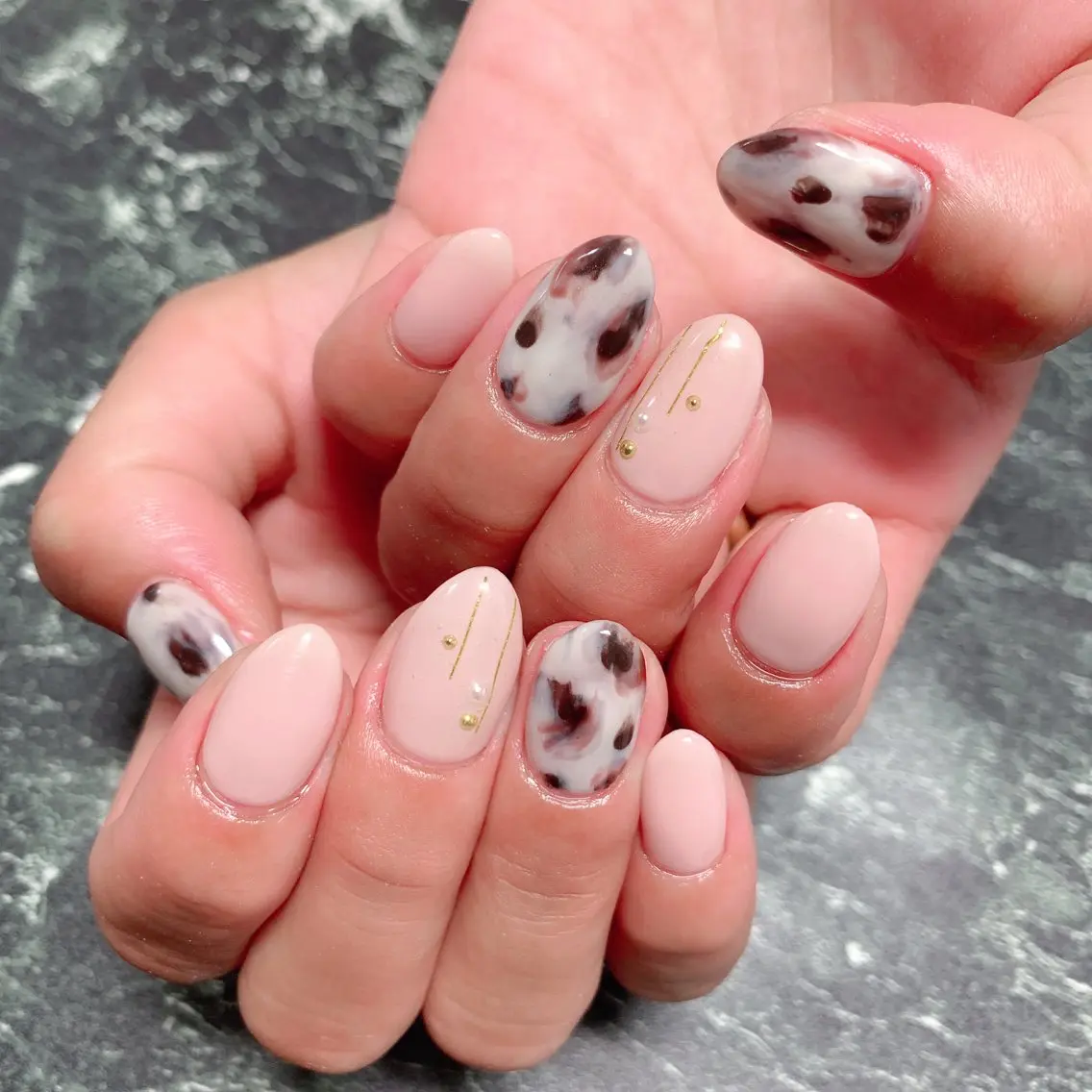 ネイル ハンドネイル 💅ネイルハウス🏡 🎀TOMO🎀のネイルデザイン