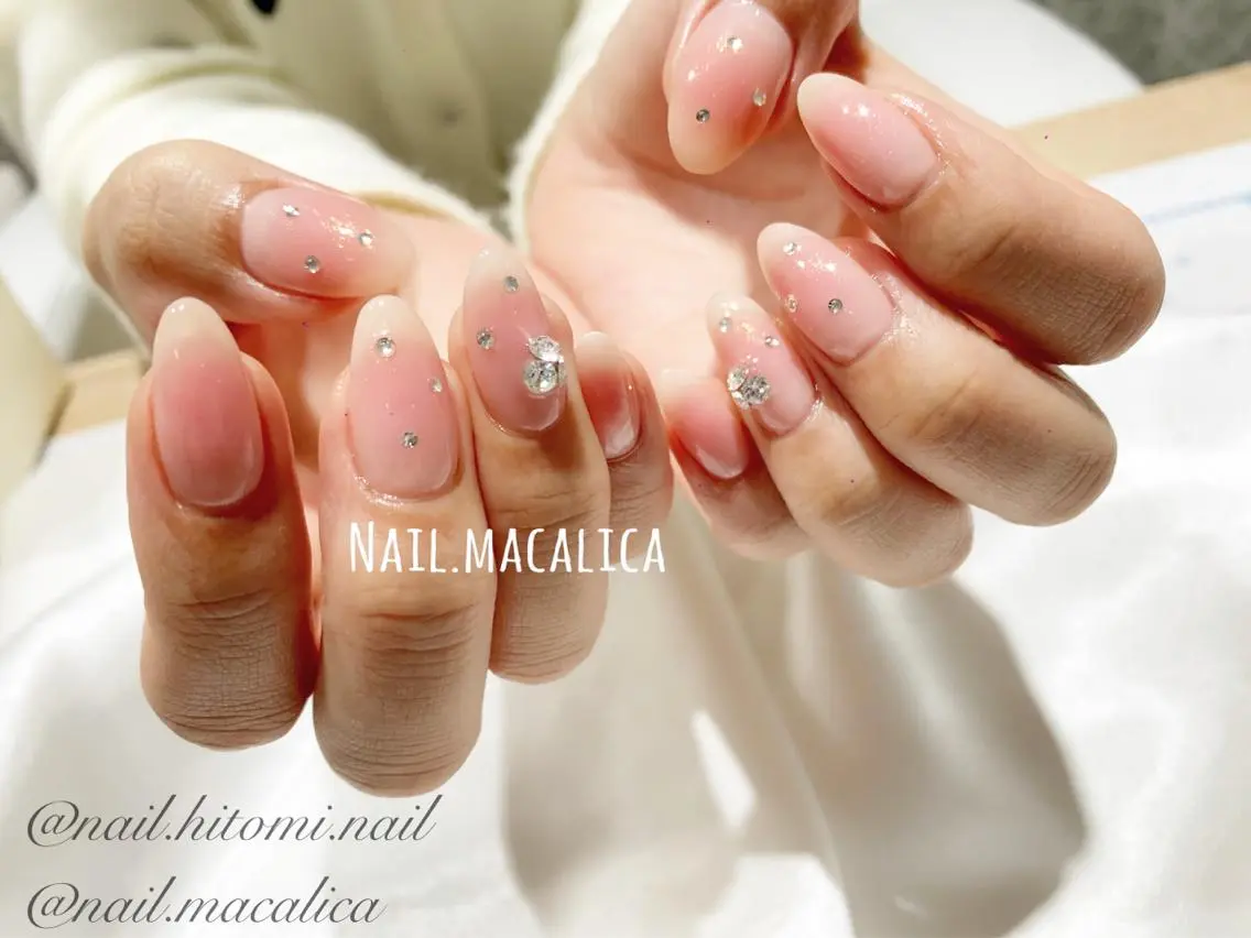 ネイル チークネイル 持ち込み Nail macalicaのネイルデザイン