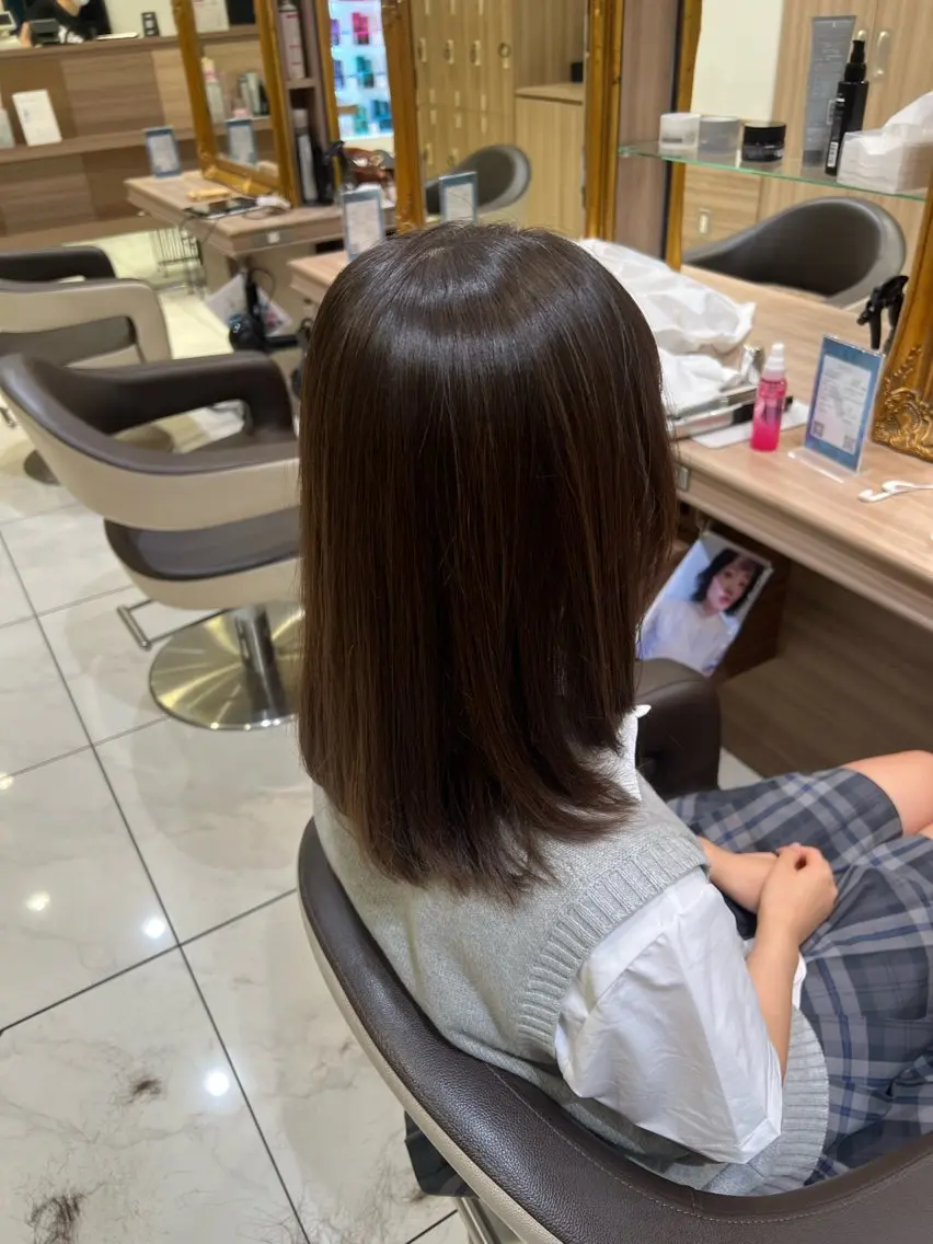 ミディアム カラー 🩵レイヤー　ボブ 佐藤怜央🩵のヘアスタイル