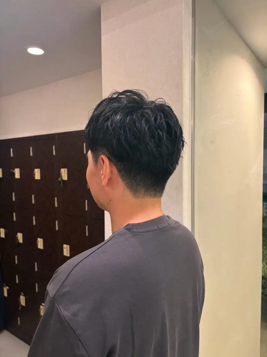メンズ MAHAE 東芝のヘアスタイル