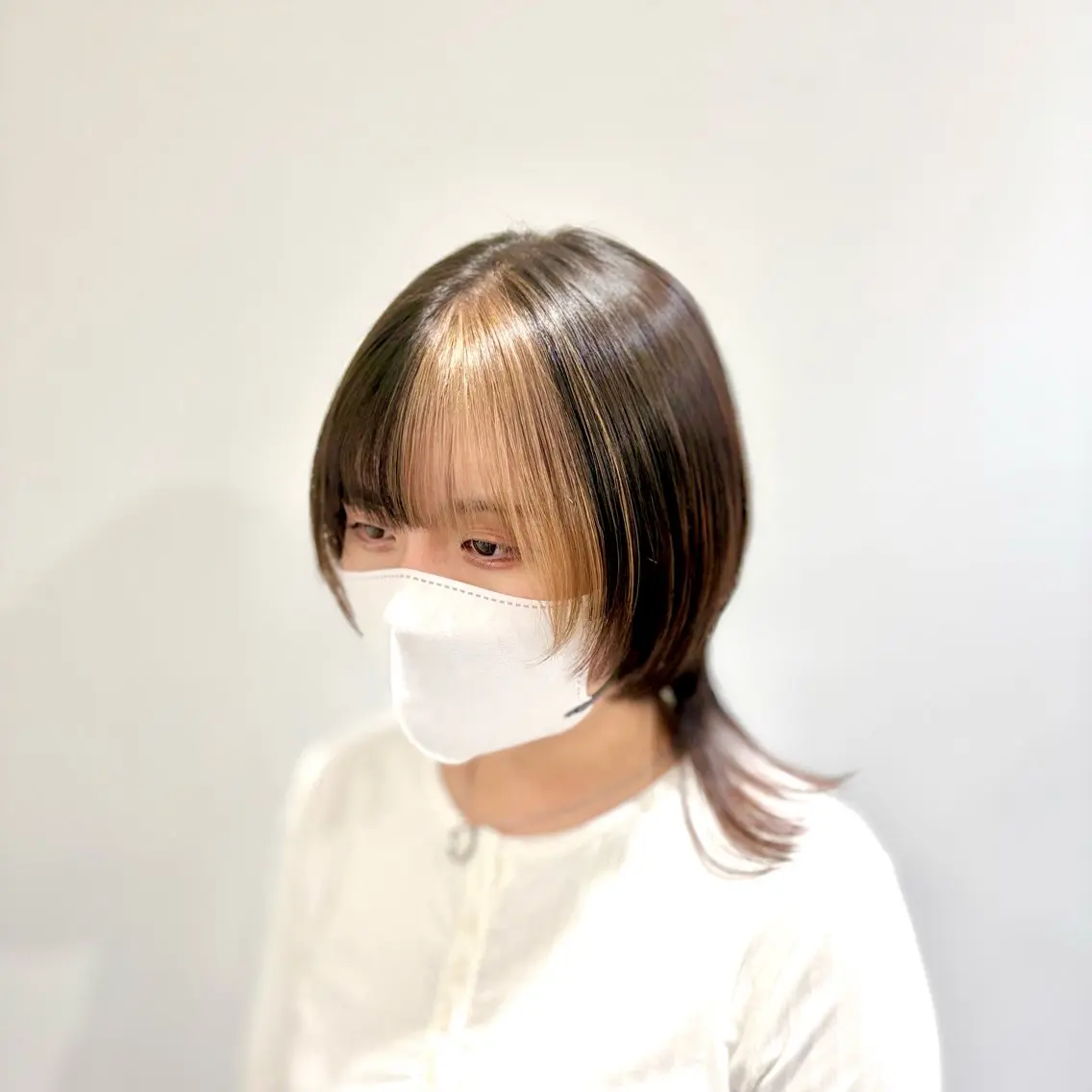 ミディアム カラー ベージュカラー ミルクティーベージュ 縮毛矯正 このか🌸ショート/ ボブカットのヘアスタイル
