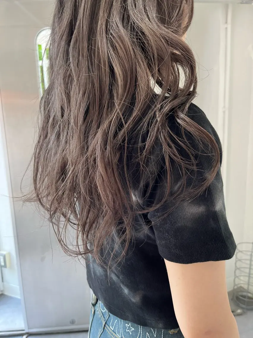 カラー 渡邊 ひかるのヘアスタイル