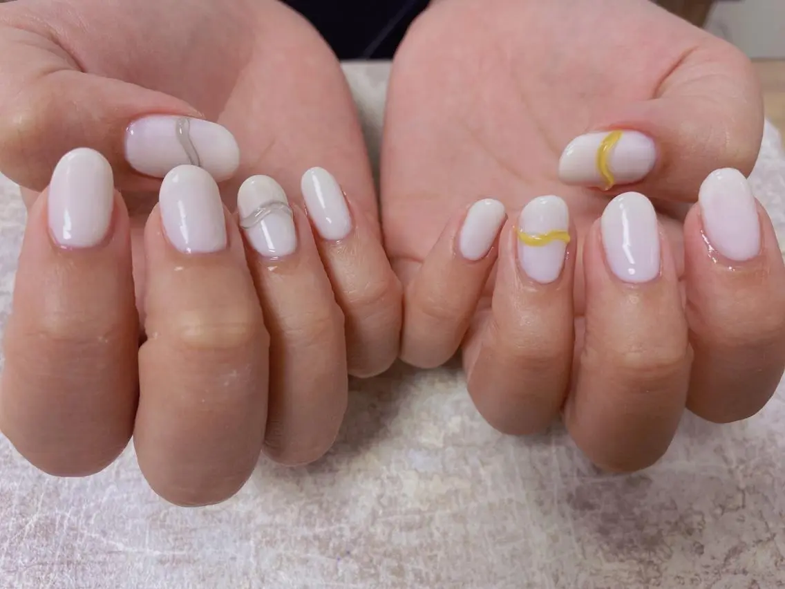 ネイル ハンドネイル mogunail &blowのネイルデザイン