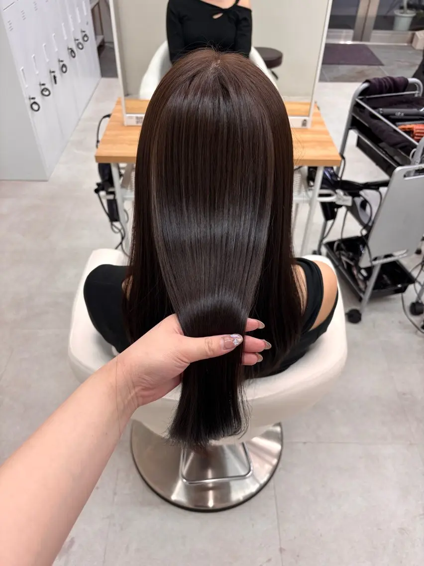 セミロング ヘアカラー トリートメント ヘアセット 𝗆𝗂𝗒𝗎 🐈‍⬛🎀のヘアスタイル