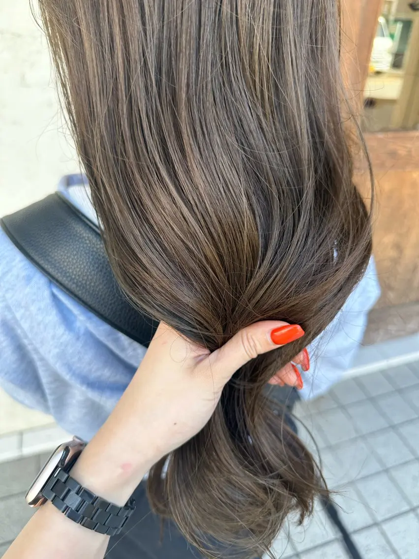 セミロング カラー ベージュカラー オリーブベージュ 透明感韓国ヘア♡ みつきのヘアスタイル