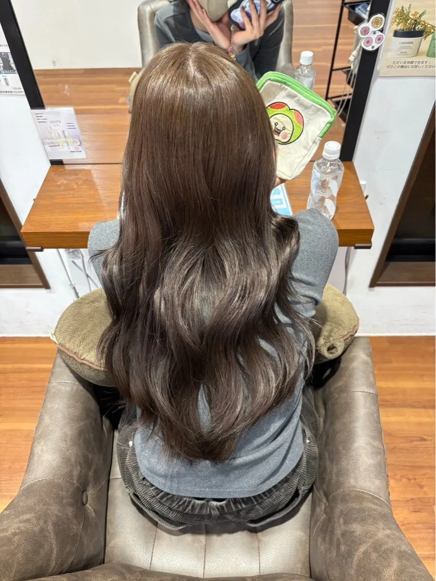 ロング 兼古 望羽のヘアスタイル